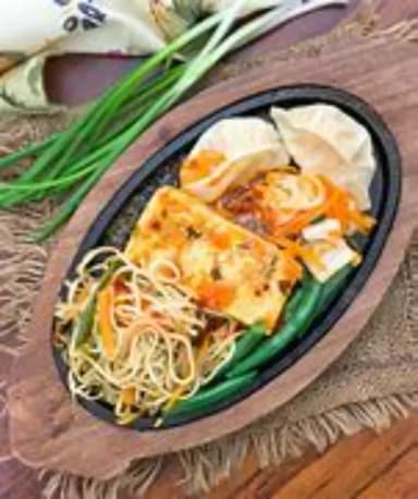Best Momos Veg Sizzler in Ernakulam